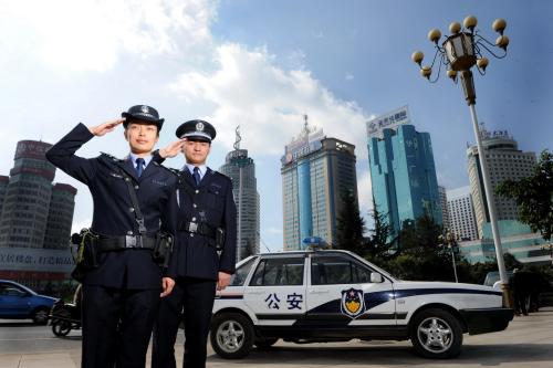 杭州公安局运用短信群发平台开展宣传工作