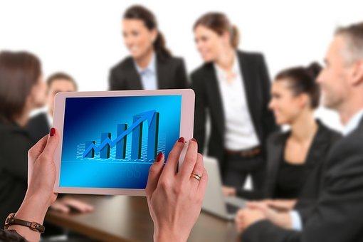 如何通过短信群发唤醒老客户