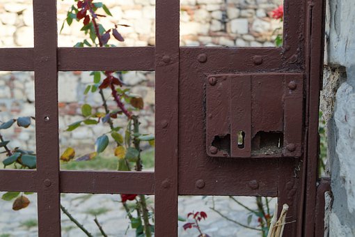 װ�޹�˾����ö���Ӯ�ÿͻ����Σ�������׶ι�ͨ�о���